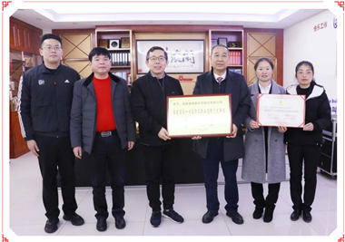 閩旋科技再添佳績(jī)，泉州市總工會(huì)黨組書(shū)記、常務(wù)副主席韓衛(wèi)華一行蒞臨指導(dǎo)工作